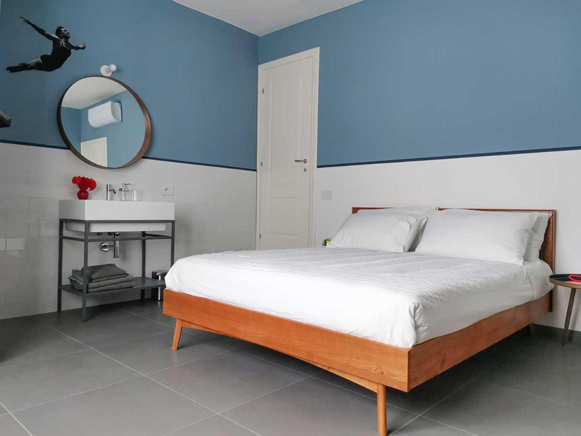 Casa Sebina - your design home just 300mt from Garda Lake Desenzano del Garda Exteriör bild