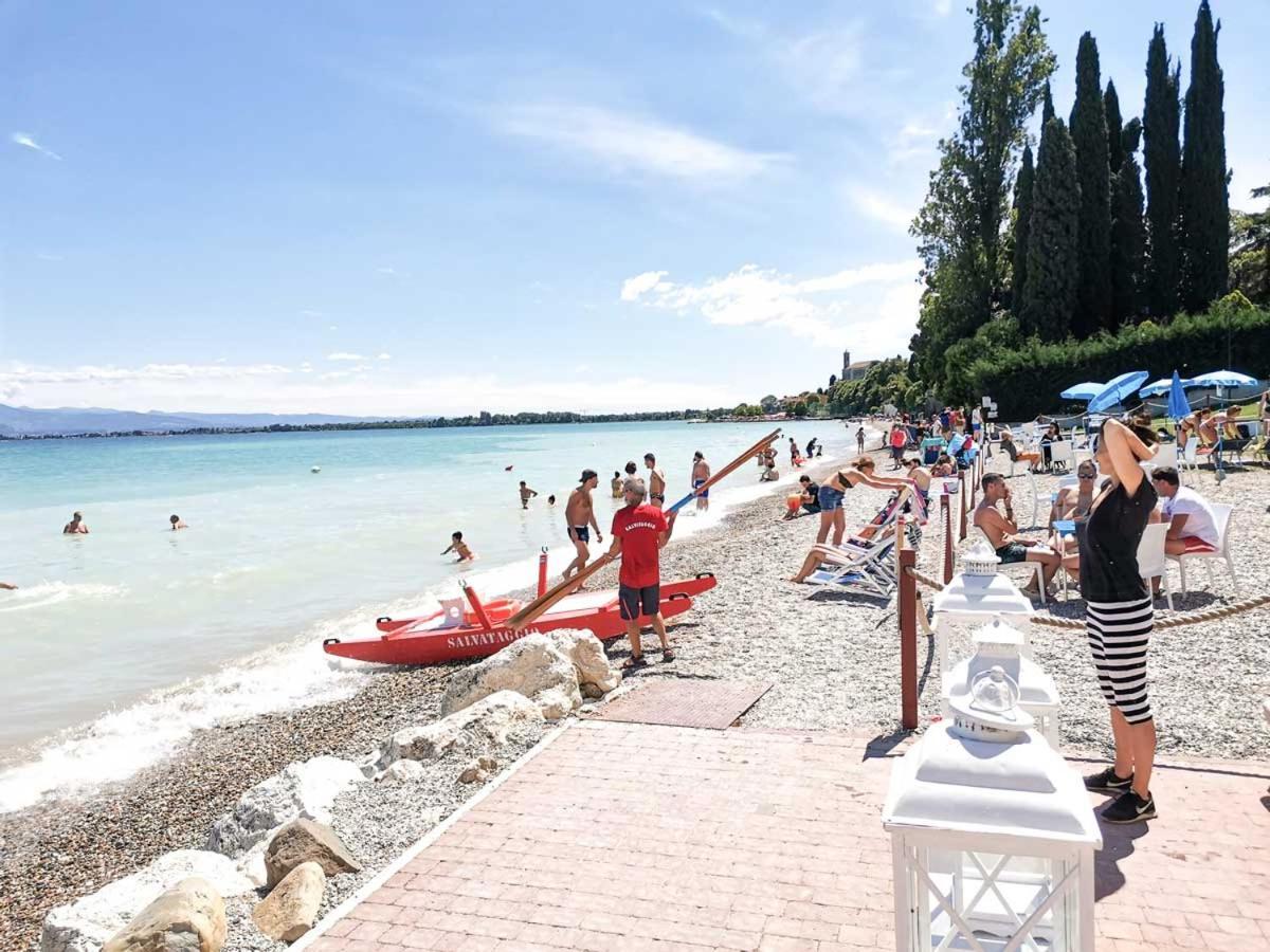 Casa Sebina - your design home just 300mt from Garda Lake Desenzano del Garda Exteriör bild